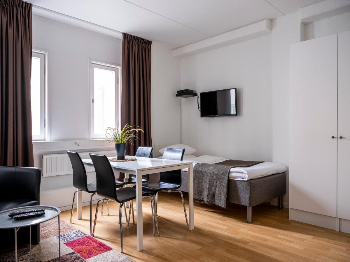 Slagsta Gate Hotell Fittja Luaran gambar