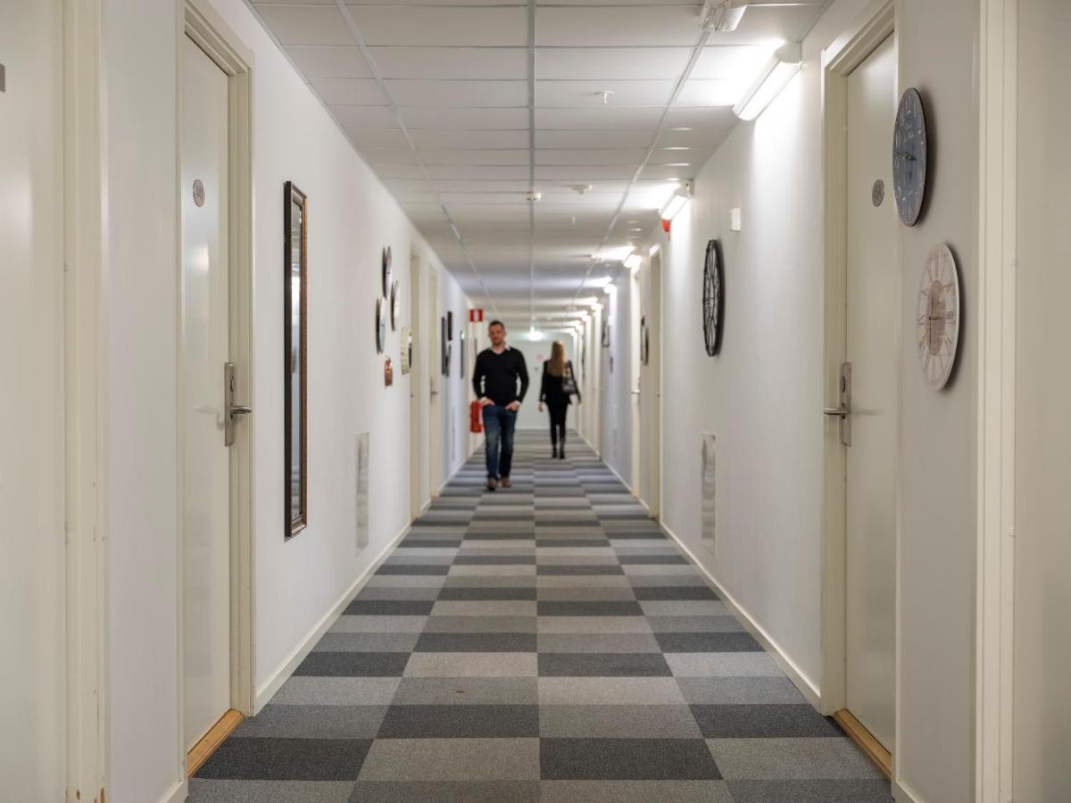 Slagsta Gate Hotell Fittja Luaran gambar
