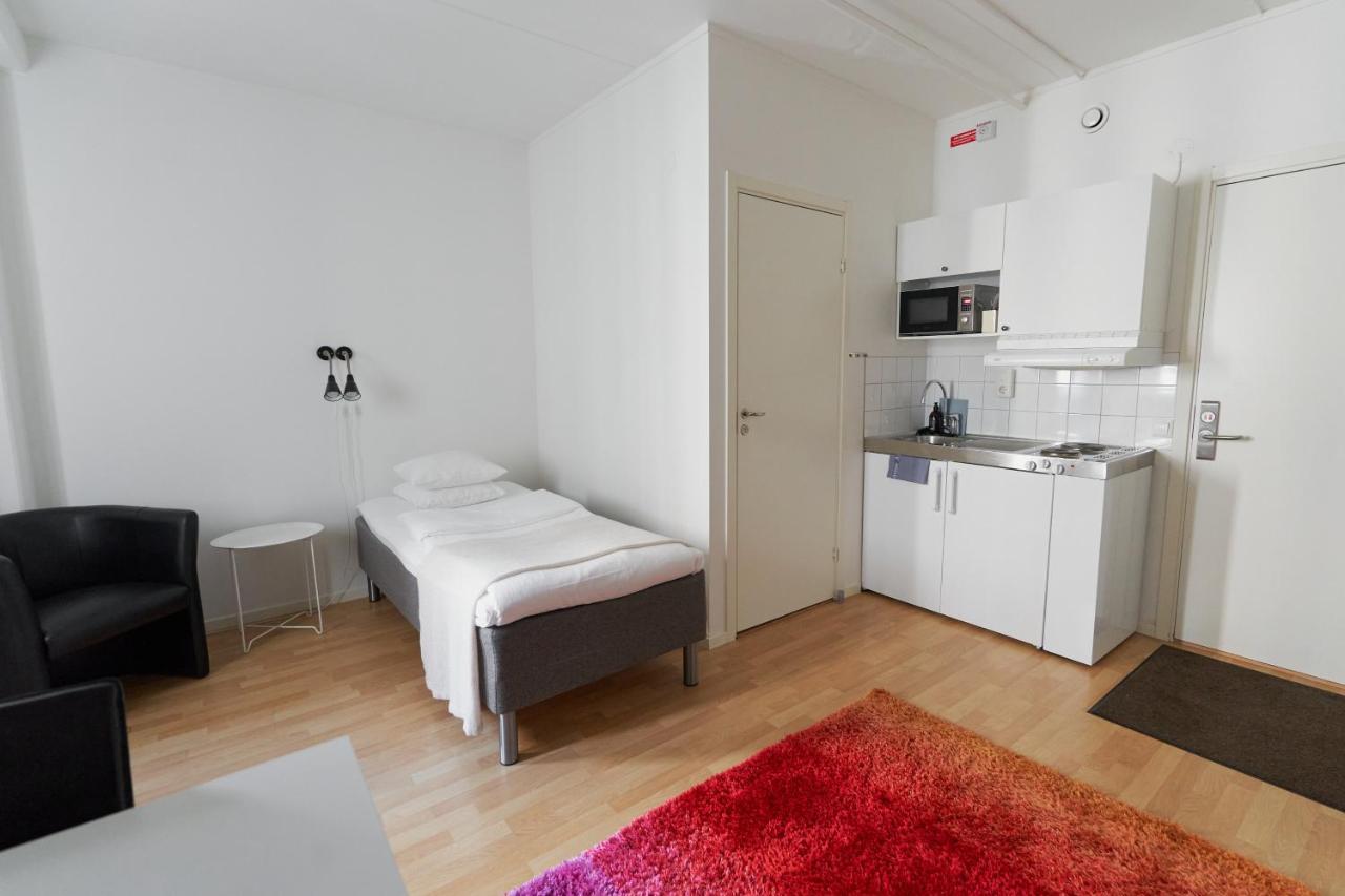 Slagsta Gate Hotell Fittja Luaran gambar