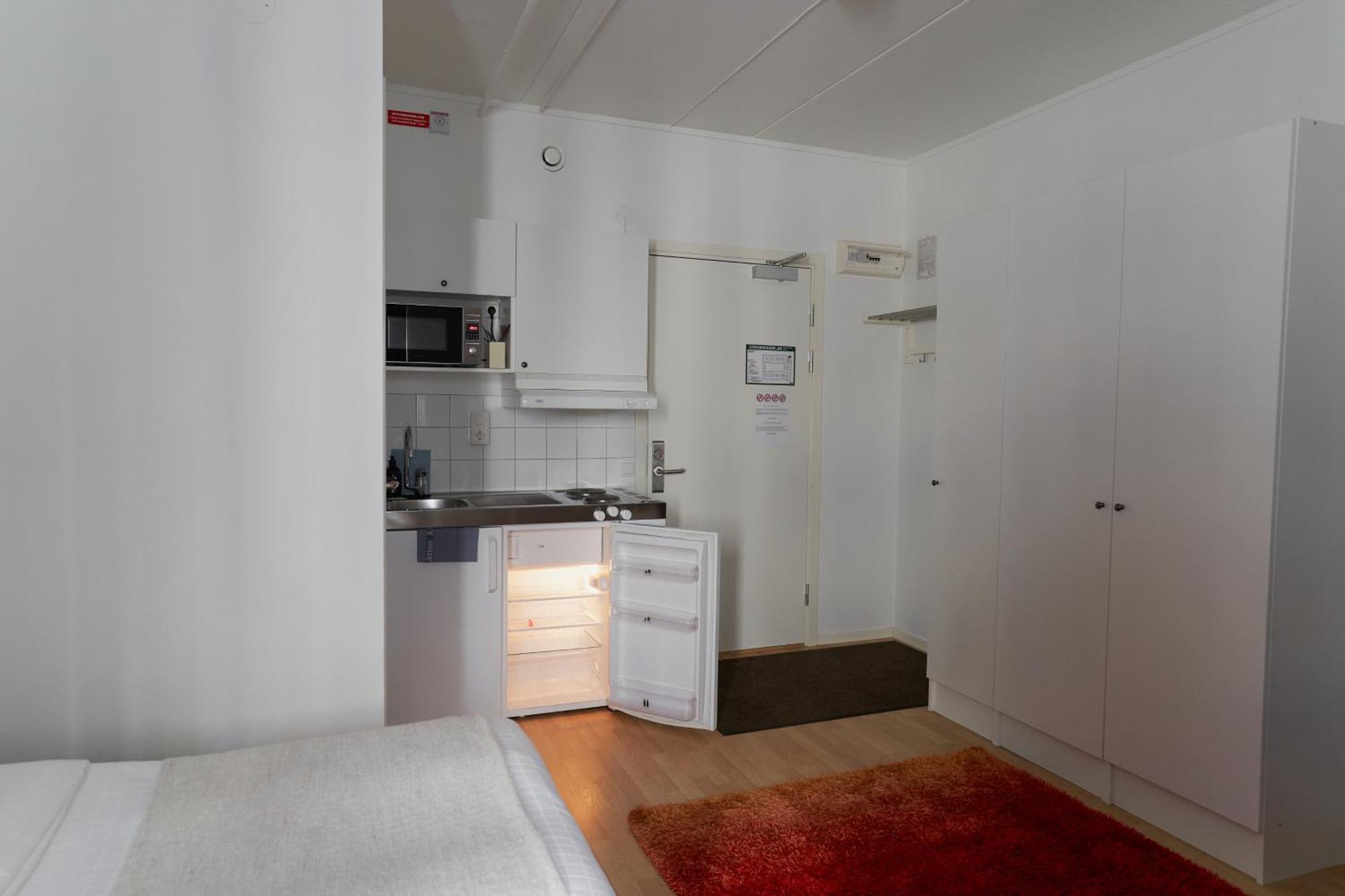 Slagsta Gate Hotell Fittja Luaran gambar